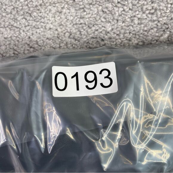 Abercrombie & Fitch Faux Leather Pants Women's 27 Black 90's Straight High Rise - Picture 10 of 10